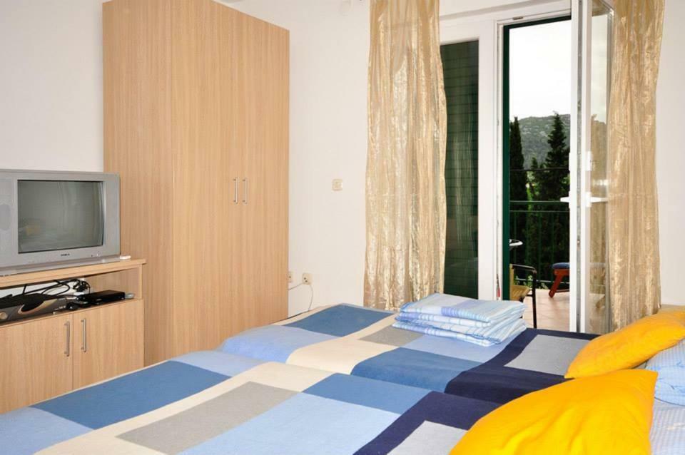 Apartments Franic Плоче Экстерьер фото