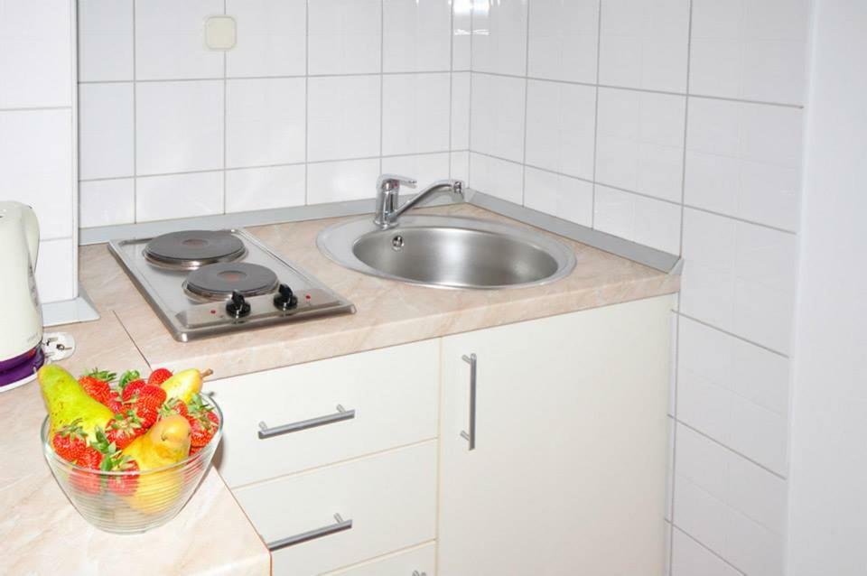 Apartments Franic Плоче Экстерьер фото